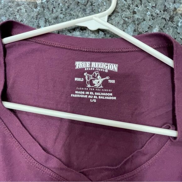 True Religion Women’s Buddha Guitar Graphic Tee Size Large Maroon - Picture 5 of 9